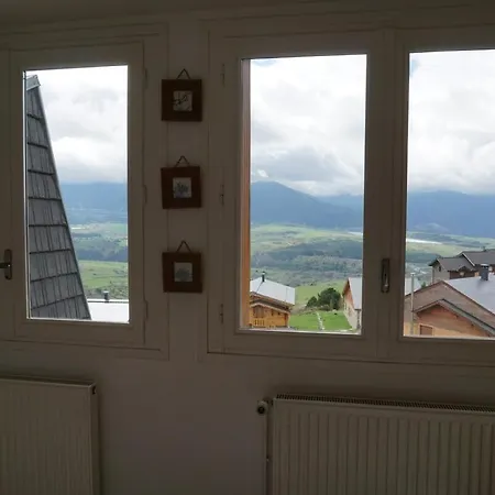 Duplex Spacieux Et Ensoleille Avec Vue Sur Les Montagnes Apartmán