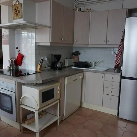 Apartmán Duplex Spacieux Et Ensoleille Avec Vue Sur Les Montagnes *