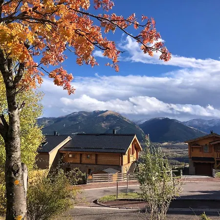 Duplex Spacieux Et Ensoleille Avec Vue Sur Les Montagnes