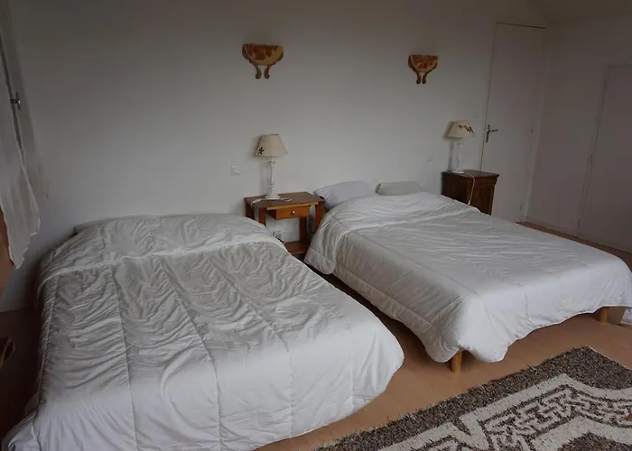 Duplex Spacieux Et Ensoleille Avec Vue Sur Les Montagnes Διαμέρισμα *