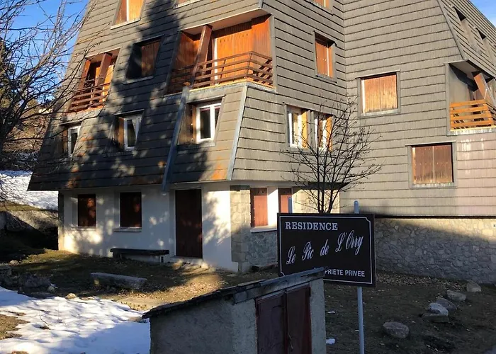 Duplex Spacieux Et Ensoleille Avec Vue Sur Les Montagnes *